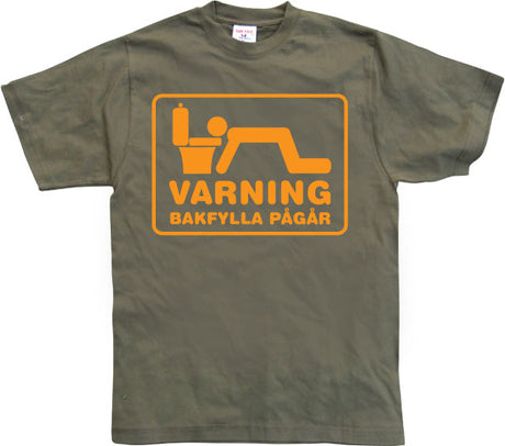 Bakfylla Pågår T-Shirt