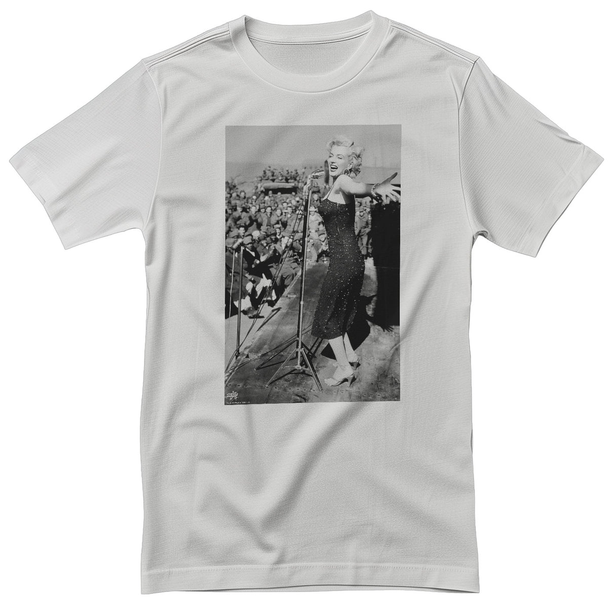 Marilyn Monroe - Crowd Stopper Photo T-Shirt